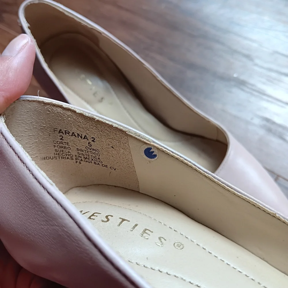 WESTIES by Nine West stilettos pumps size 5 - Picture 7 of 9